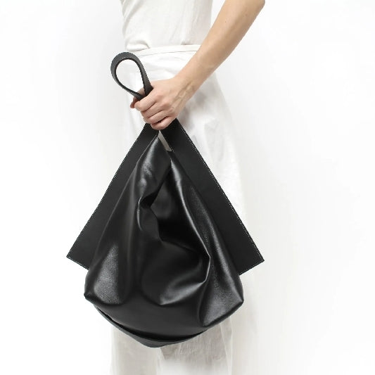 ALBA BLACK NAPPA