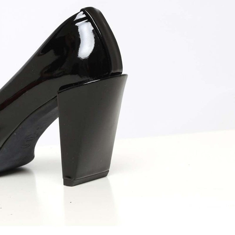 CASSANDRA BLACK PATENT LEATHER