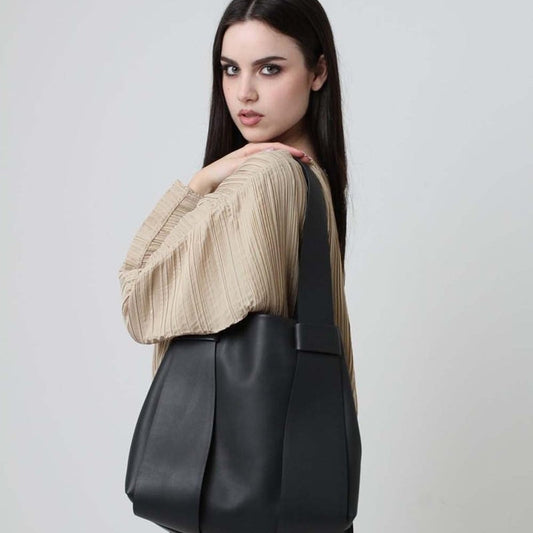 GIOIA BLACK CALFSKIN