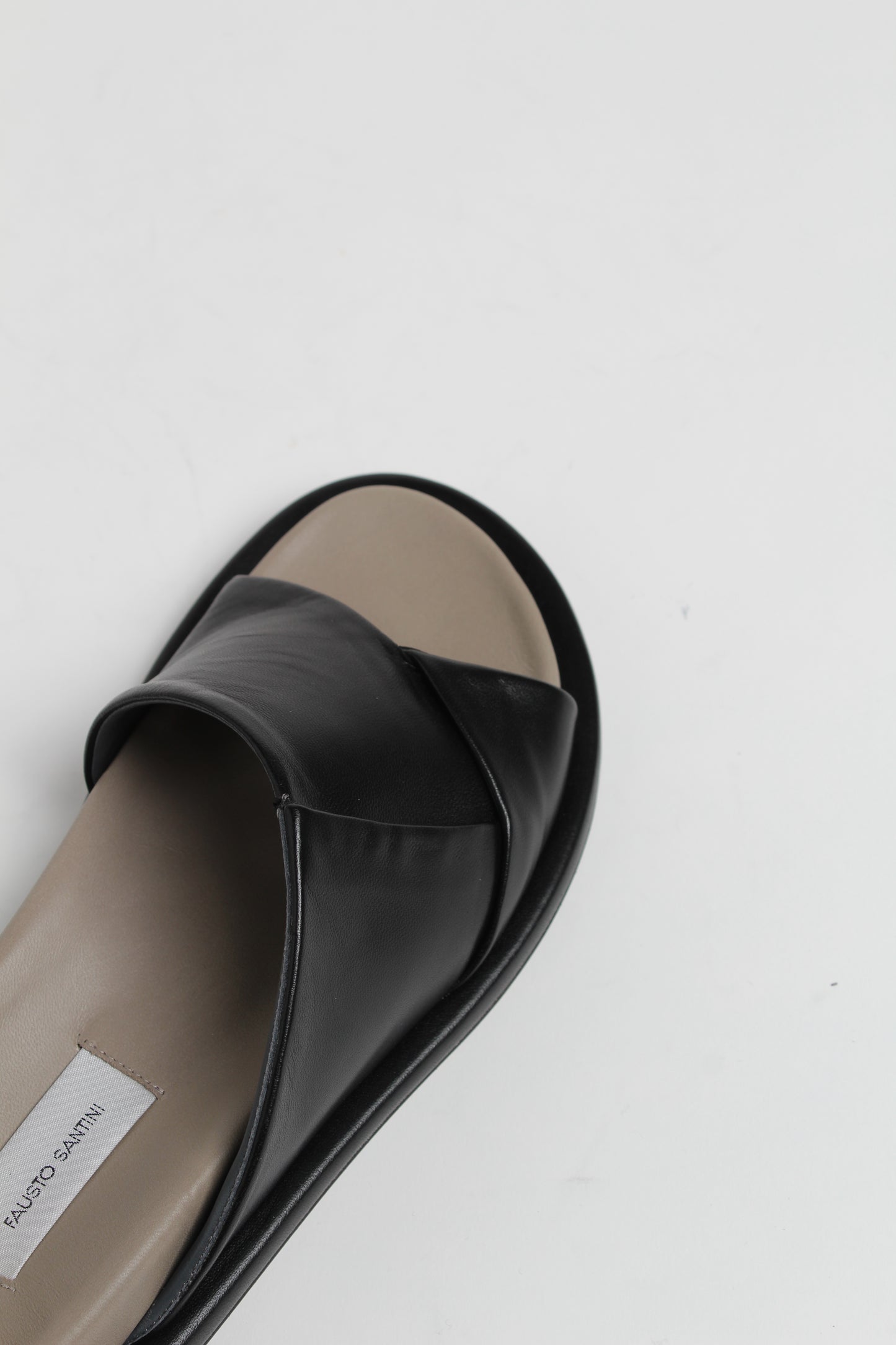 EASY WAY 02 BLACK NAPPA