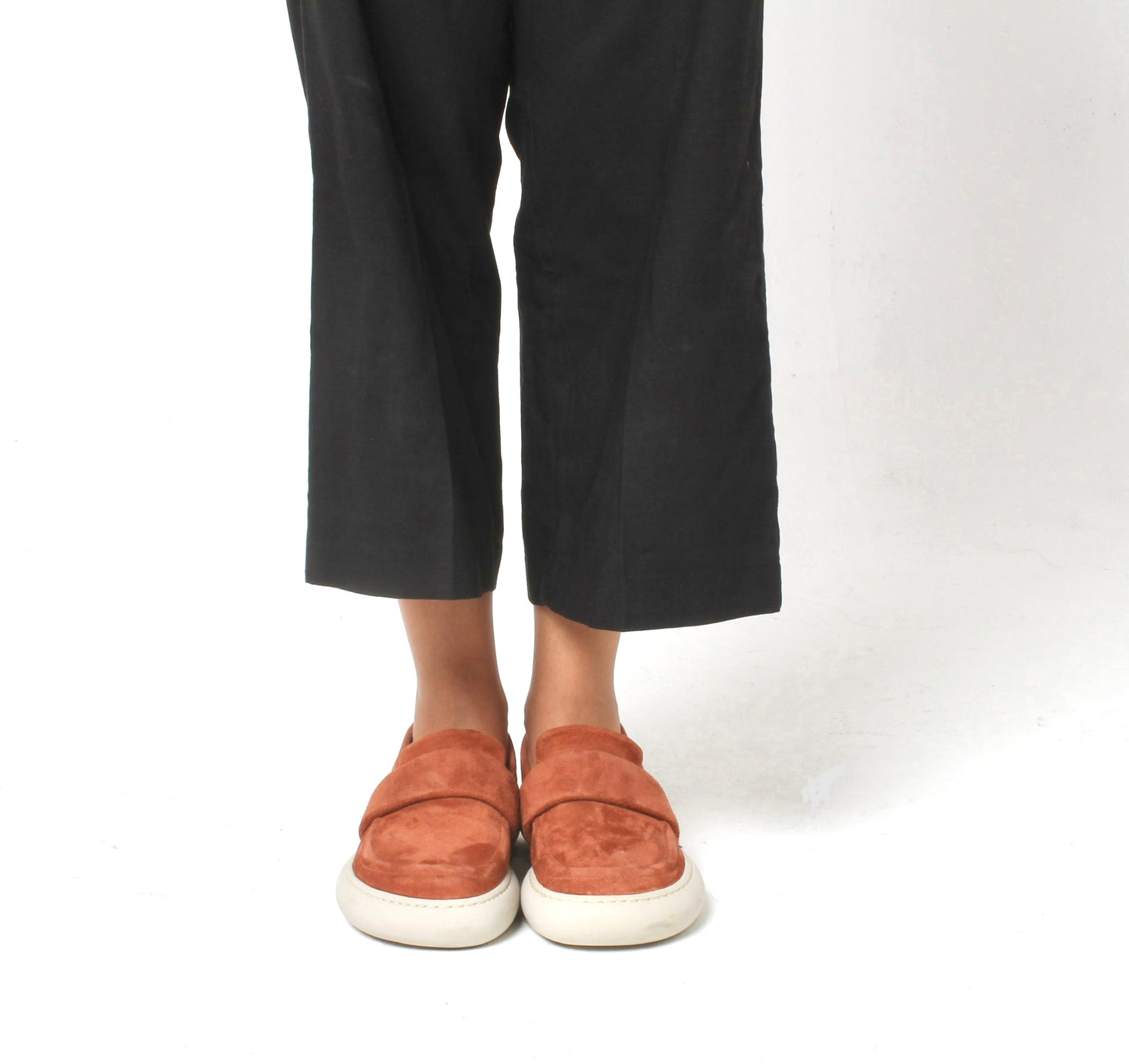 LARA BRICK SUEDE