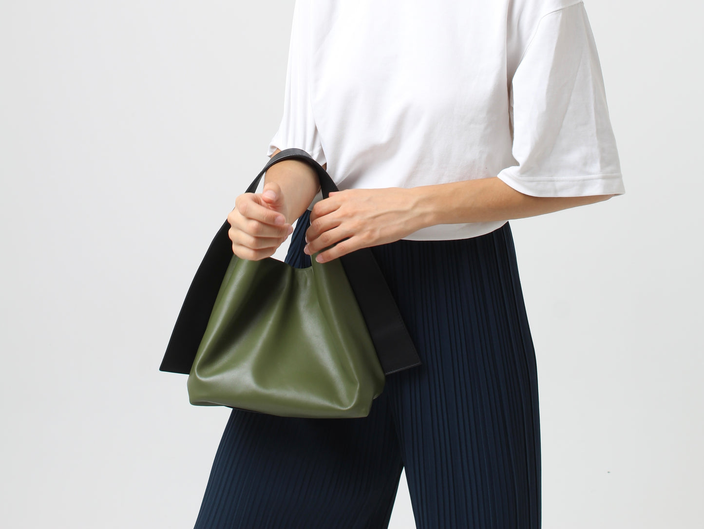 ALBINA OLIVE NAPPA