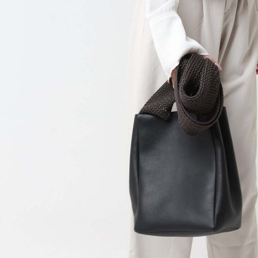 MOZZARELLA BLACK NAPPA