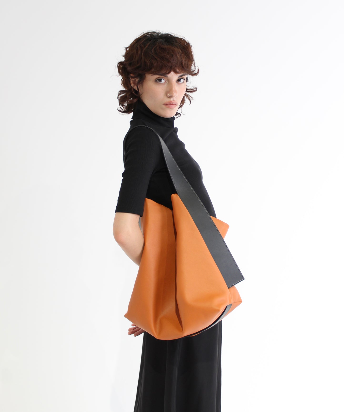ALBA ORANGE CALFSKIN