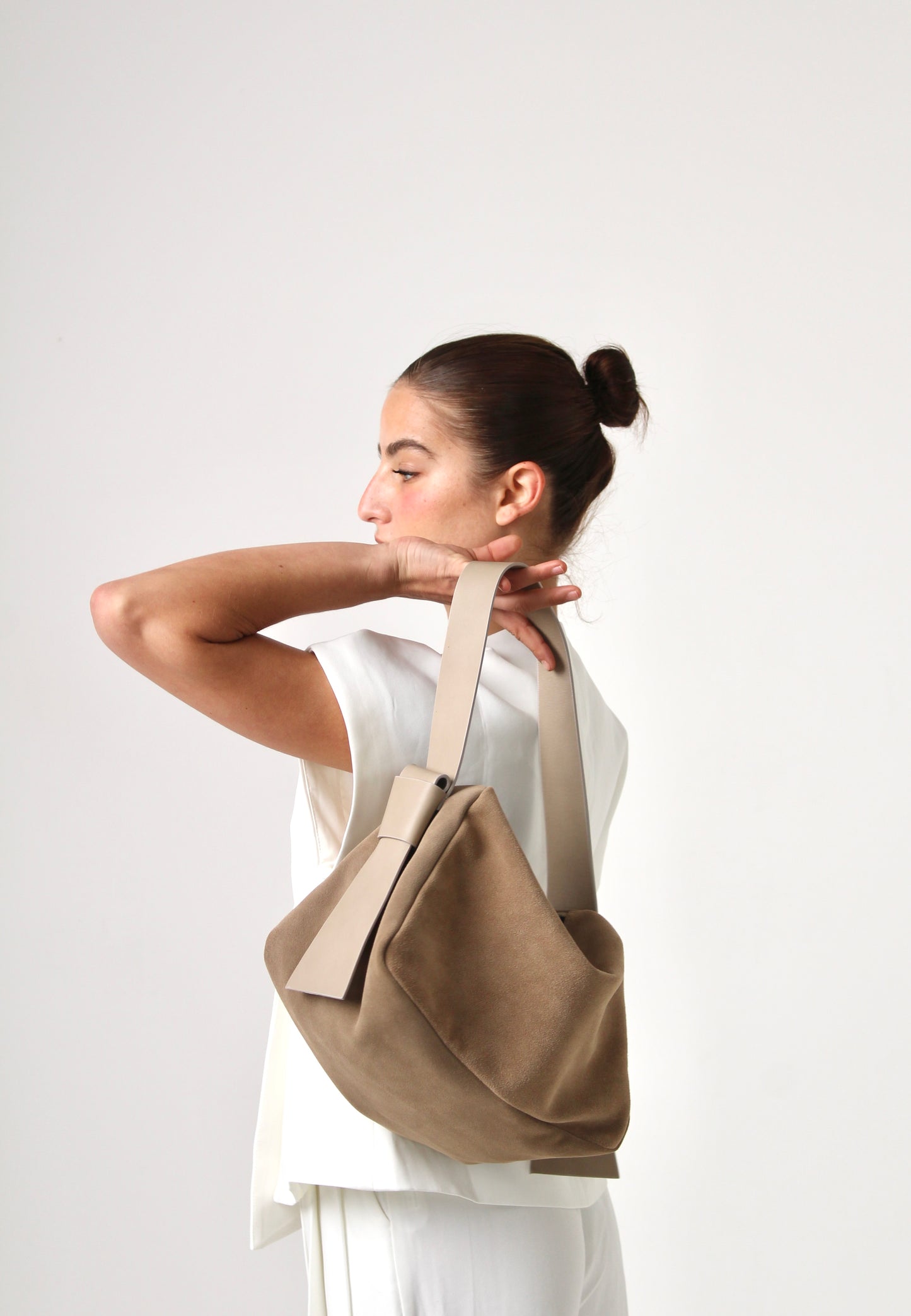 GLORIA  sand suede