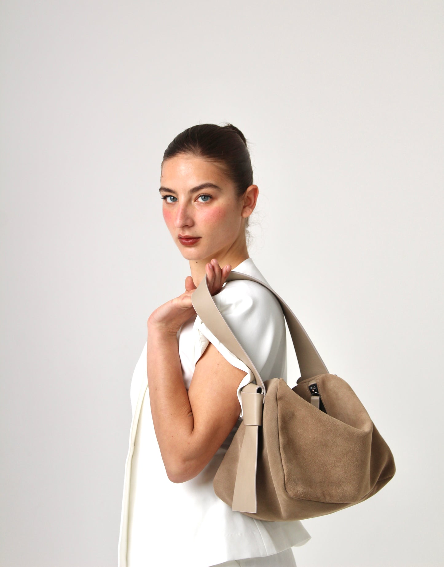GLORIA  sand suede