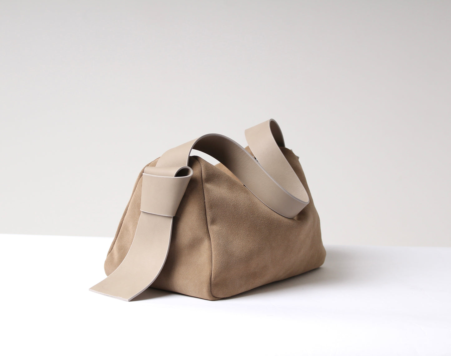 GLORIA  sand suede