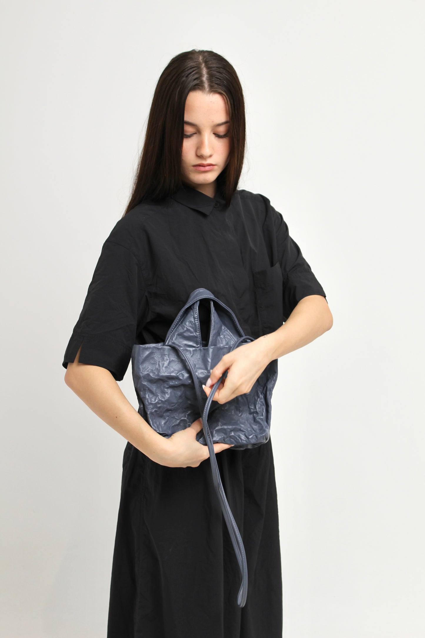 TANIA stone aluminum